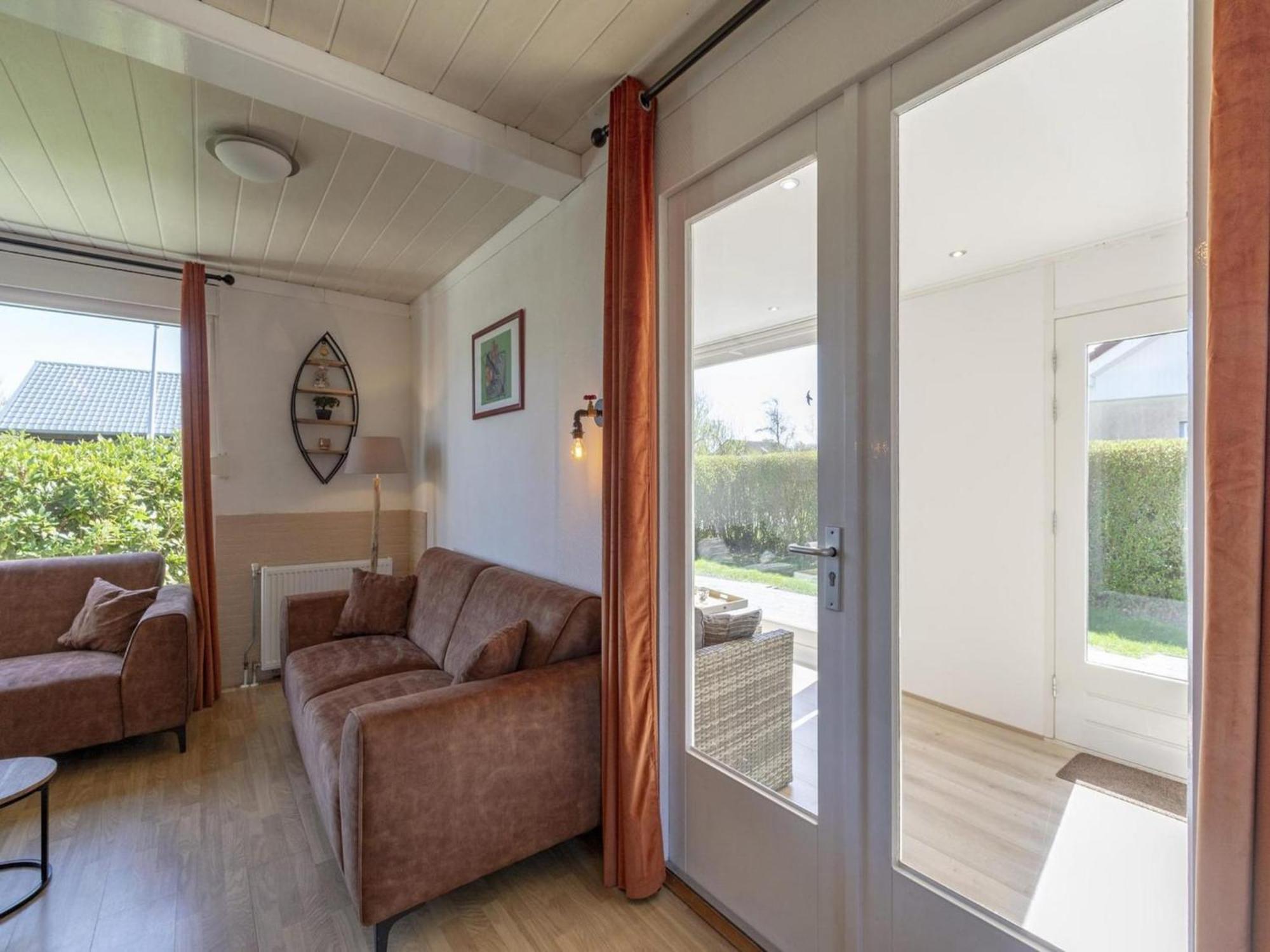 Marvelous Bungalow Near Sandy Beach 朱丽安娜多普 外观 照片