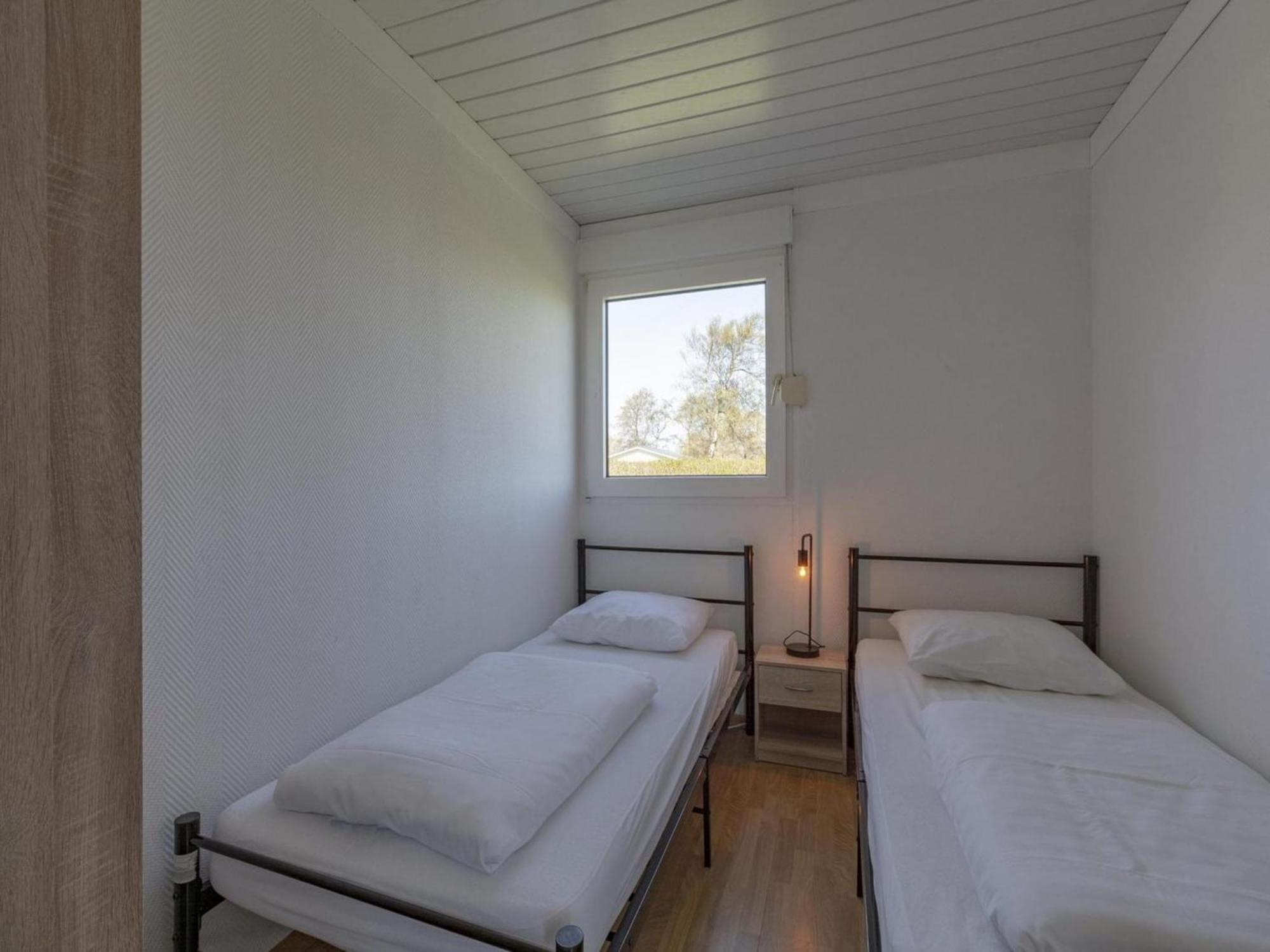 Marvelous Bungalow Near Sandy Beach 朱丽安娜多普 外观 照片